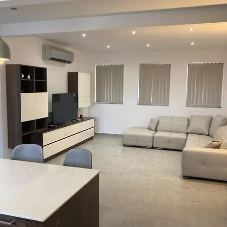 Apartment Dream Theatre Maisonette *