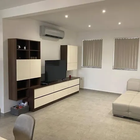 Dream Theatre Maisonette Apartment Marsaskala