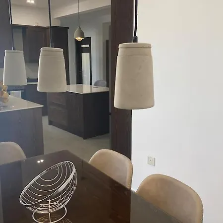 Dream Theatre Maisonette *