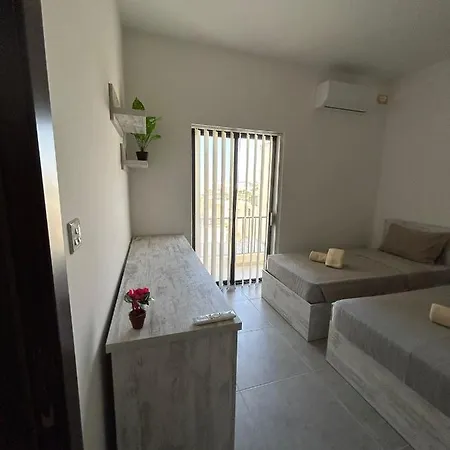 Dream Theatre Maisonette * Marsaskala